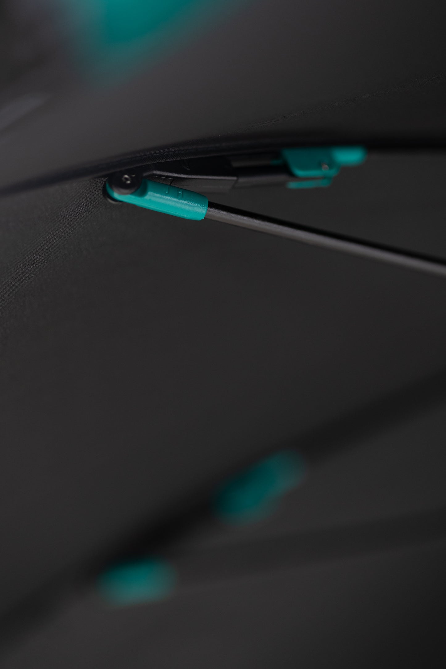 NEW Aston Martin Carbon Fibre Umbrella