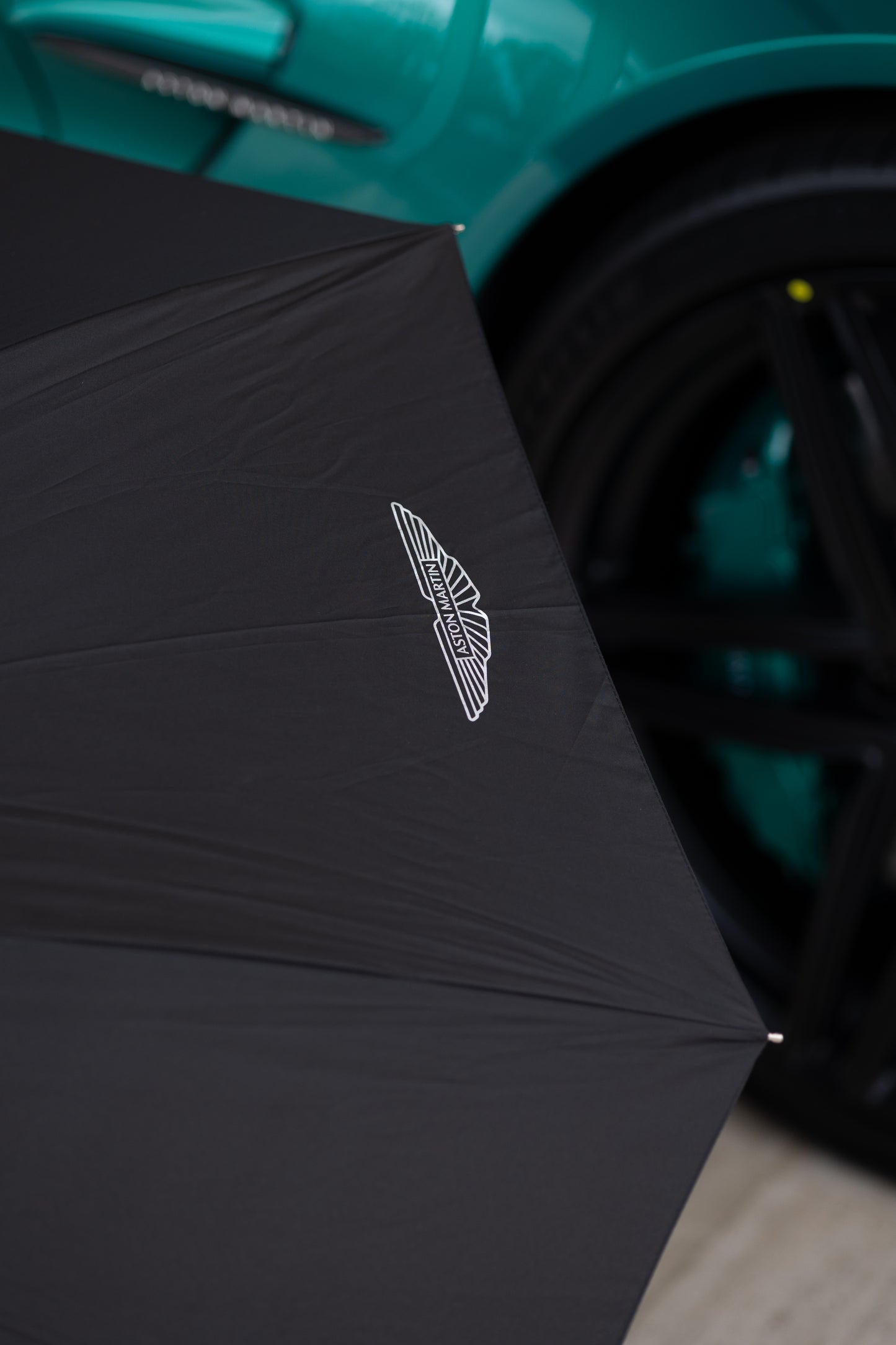 NEW Aston Martin Carbon Fibre Umbrella