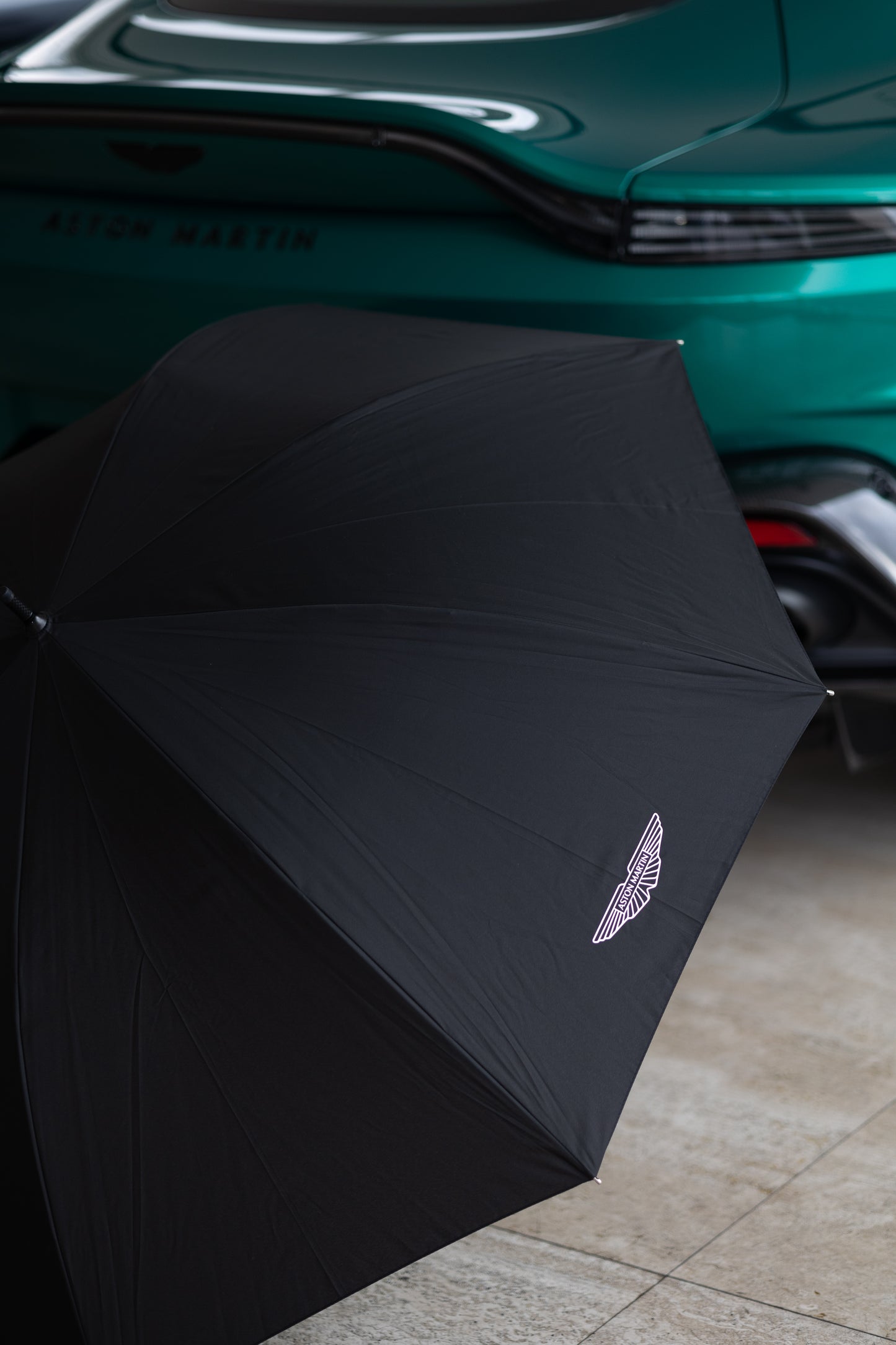 NEW Aston Martin Carbon Fibre Umbrella
